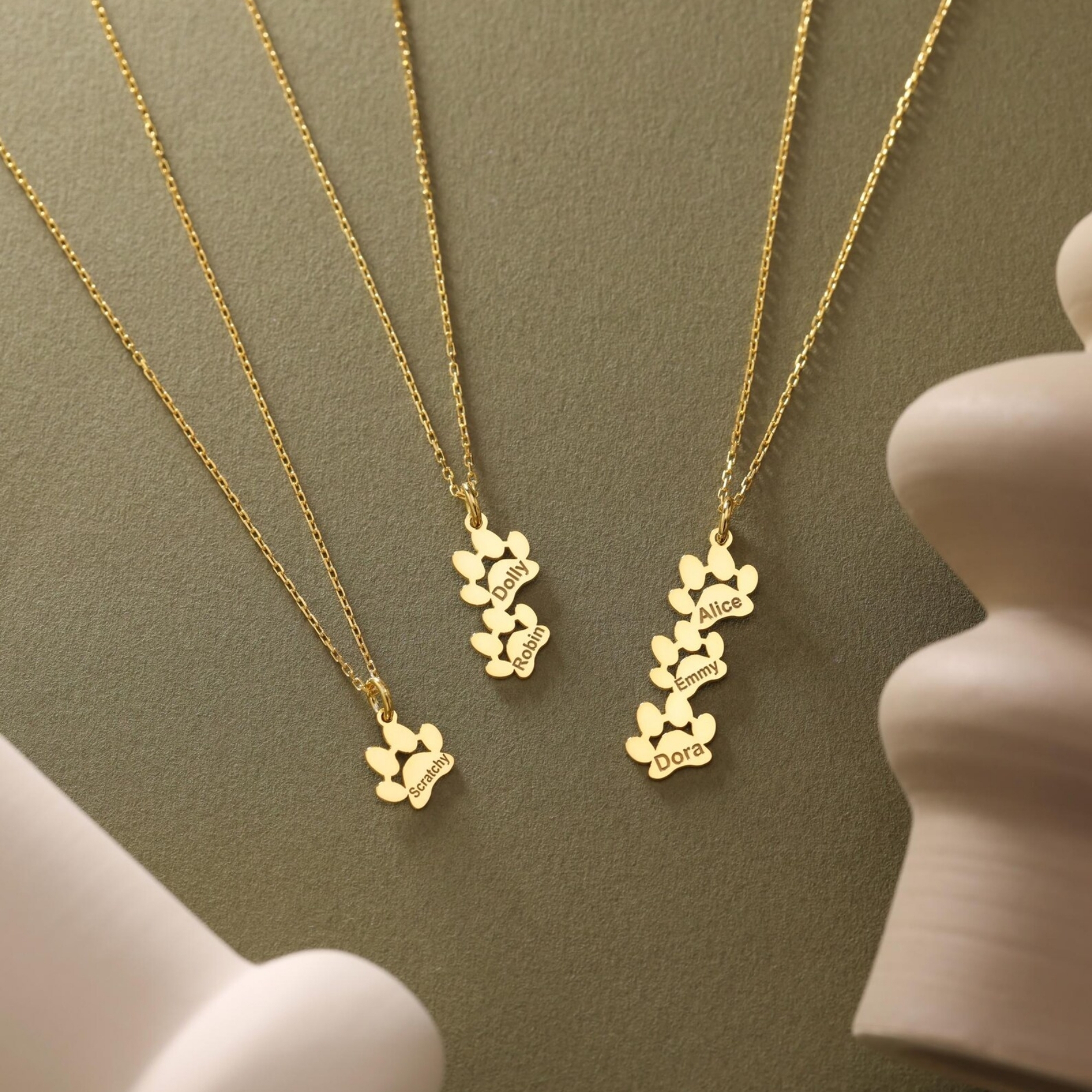 Jeshayuan Personalized Paw Print Name Necklace with Birth Stone Nameplate Heart Shaped Minimalist Pet Necklace Pet Lover Gift