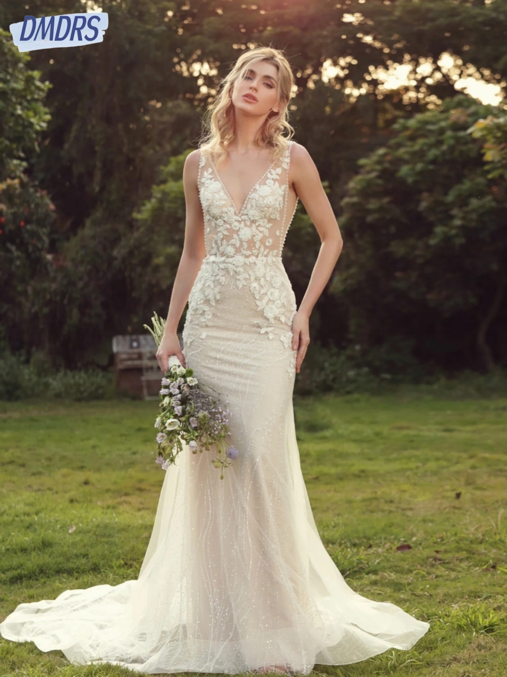 Shiny V Neck Wedding Dresses Popular Pearls Backless Dress For Bride Graceful Appliques Floor-length Bridal Gown Customized