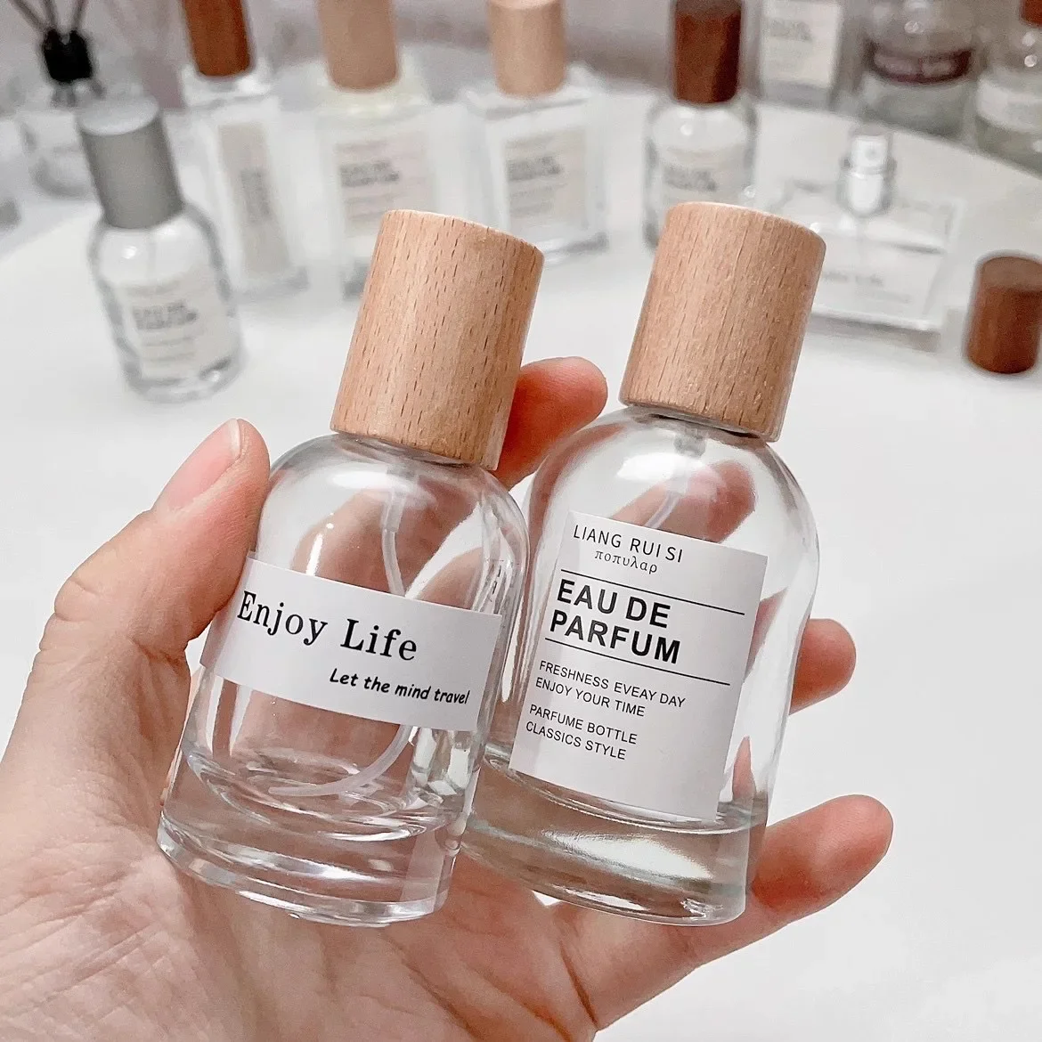 30/50ML Glass Perfume Bottle Spray Bottle Wood Cap Fine Mist Sub-bottle Dispenser Atomizer Travel Essential Cosmetic Container