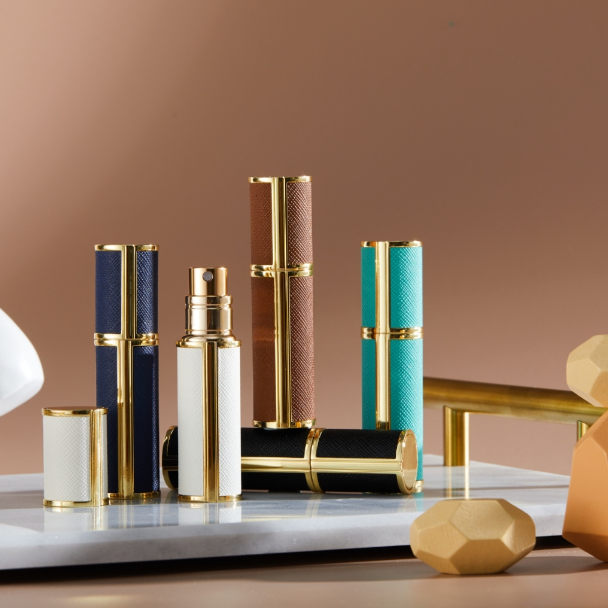 TonkinTen Perfume Bottle Leakproof Refillable Perfume Atomizer 5ml Mini Spray Bottle Travel Container Buttom Filling Valve