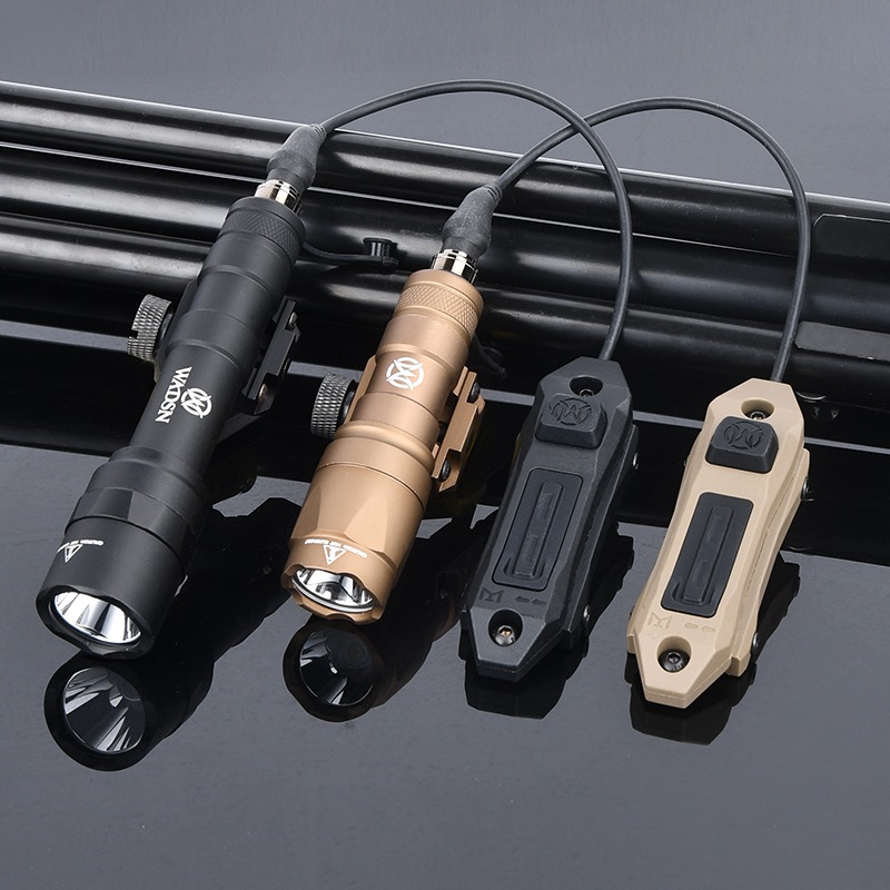 WADSN Tactical Flashlight M300 M600 Airsoft SF Surefir Scout Light Dual Function Pressure Switch for Mlok Keymod System Hunting