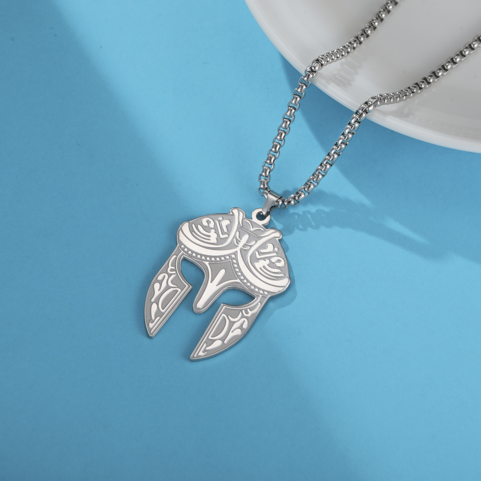 Custom Name Spartan Warrior Helmet Pendant Necklace for Men Box Chain Necklace Vintage Ancient Amulet Pendant Jewelry Gift