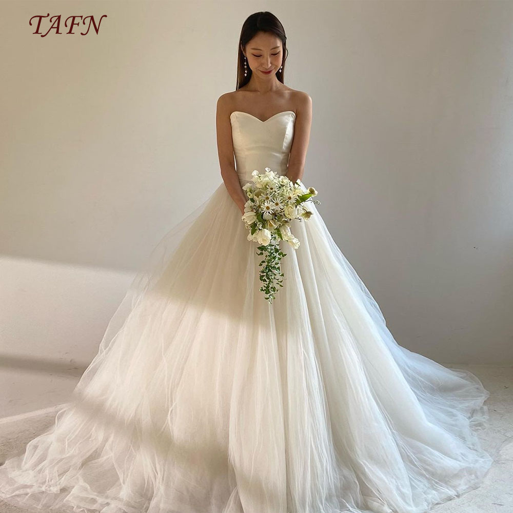 TAFN Wedding Dresses A-line Draped Strapless Tulle Reception Dresses 피로연드레스 Sleeveless Bridal Gown Sweep Train Customized