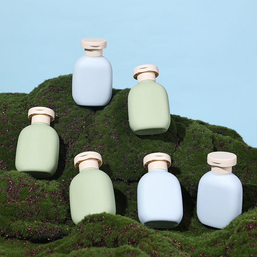 100ml Travel Shampoo Bottle, Empty HDPE Plastic Squeeze Bottles with Flip Cap, 3pcs Lotion for Toiletries