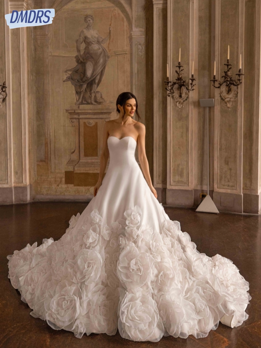 Elegant A-line Wedding Dresses Romantic 3D Flowers Dress Customized Sleeveless Floor-length Bridal Gown Vestido De Novia