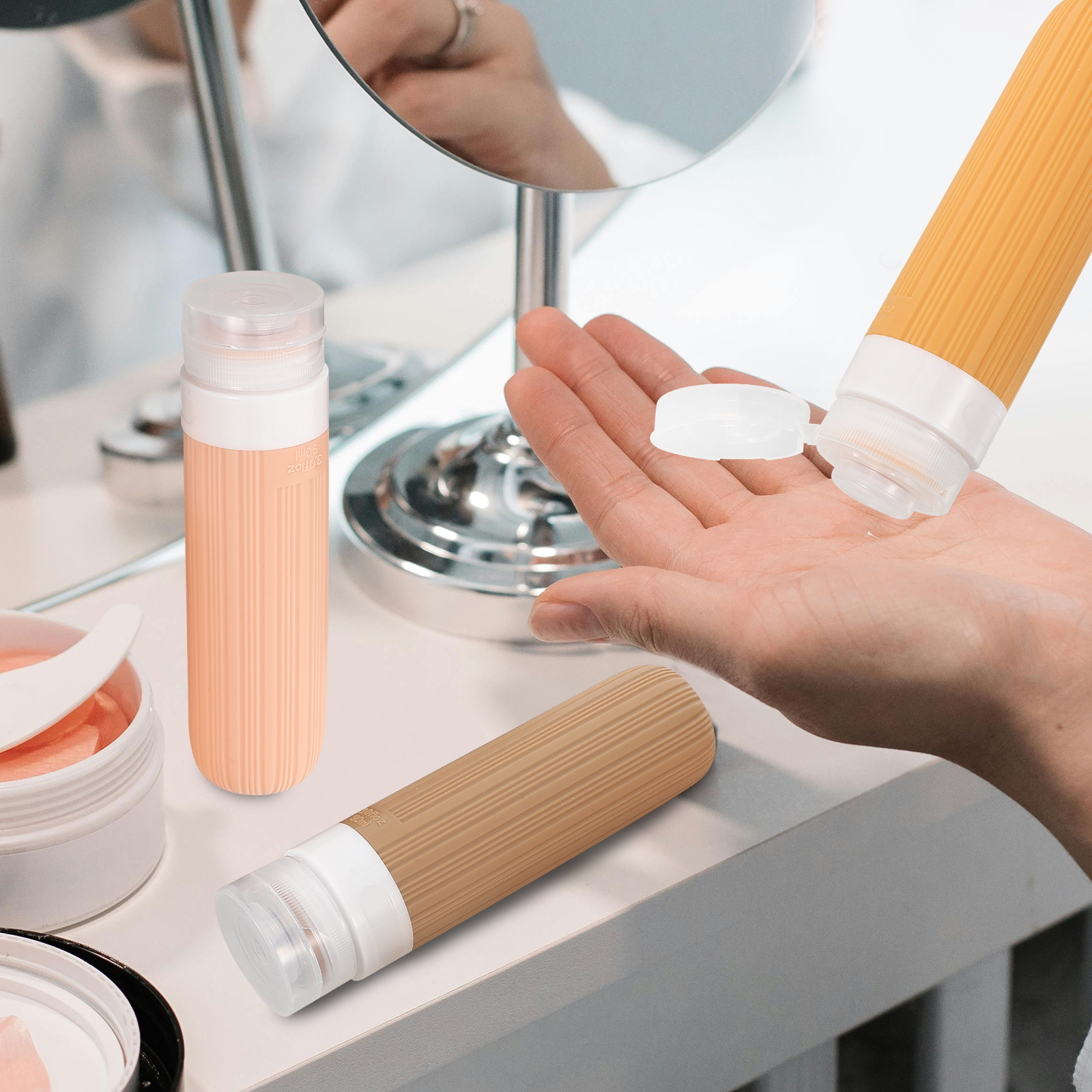 4 Pcs Shampoo Travel Toiletry Silica Gel Toiletries Containers Squeeze