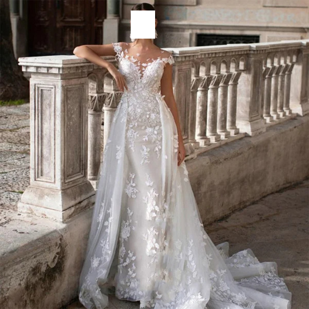 CustomizedExquisite Cap Sleeve Tulle Appliques Wedding Dress Straight Floor Length Delicate Sweep Train Sweetheart Short Sleeves