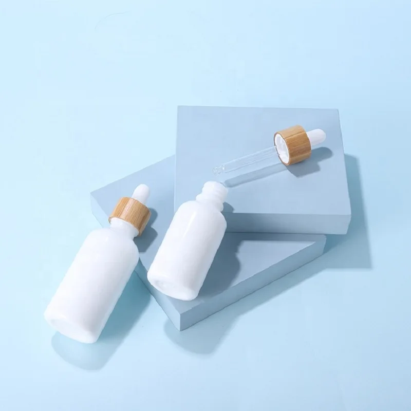 Mini Porcelain White Parfumair Oil Glass Bamboo Dropper Bottles Vials with Bamboo Lid Pure Geranium Extract Essential Oil Bottle
