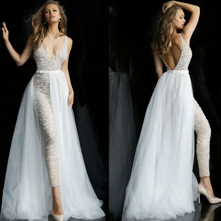 Luxury White Dubai Arabic Mermaid Wedding Dresses Beading Crystals V Neck Detachable Train Wedding Dress Bridal Gown