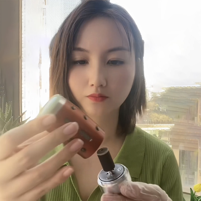 Warm Facial Beauty Moxibustion Massager Slight Smoke Moxa Care Therapy Jade Massage Stick Firming Brightening Skin Thin Face